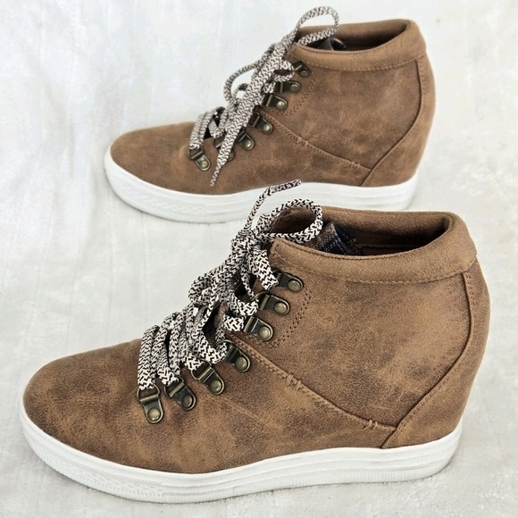 Not Rated TIBI Women's Size 7.5 M Hidden Wedge Sneaker Tan Brown Flannel Accent - Picture 4 of 8